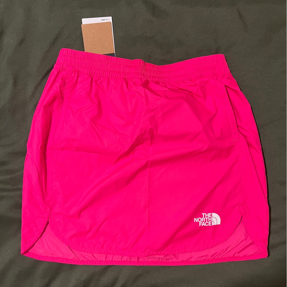 The Northface Womens small pink skirt